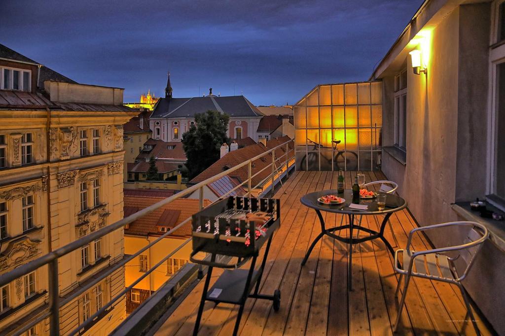 Apartments Vorsilska Prague Exterior photo